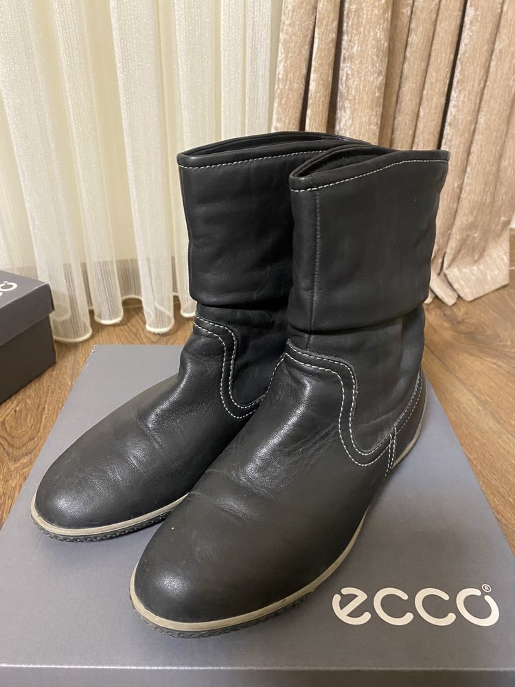 Демисезонные Ecco р 38