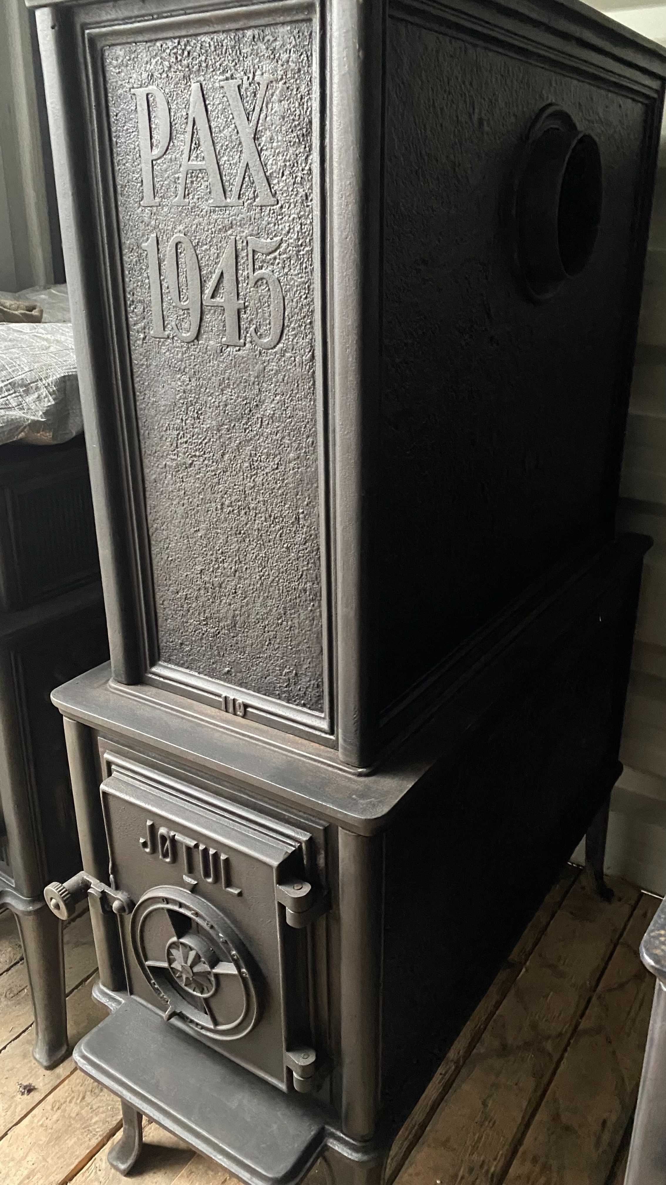 . Jotul 119 Pax 1945 !!