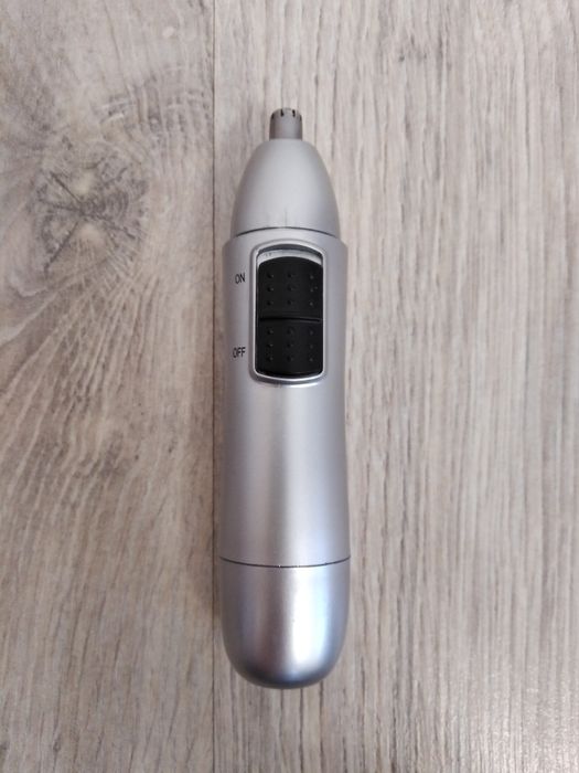 Тример для носа і вух