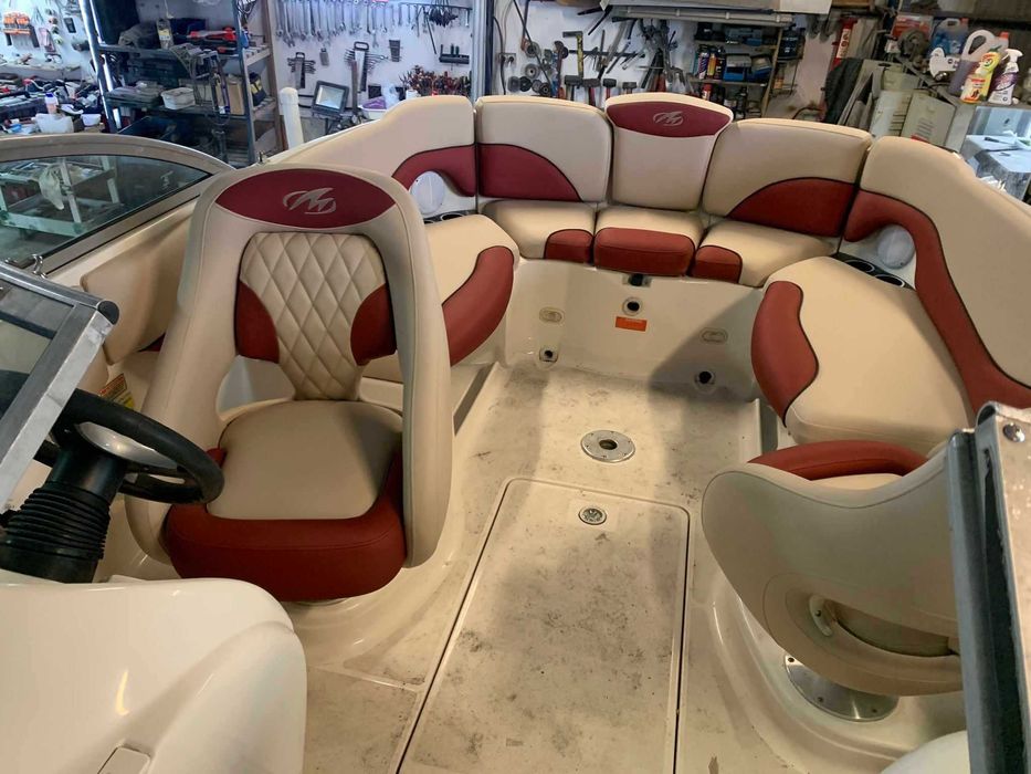 Sprzedam motorówkę otwarto pokladową silnik Mercruiser 5,7 MPI