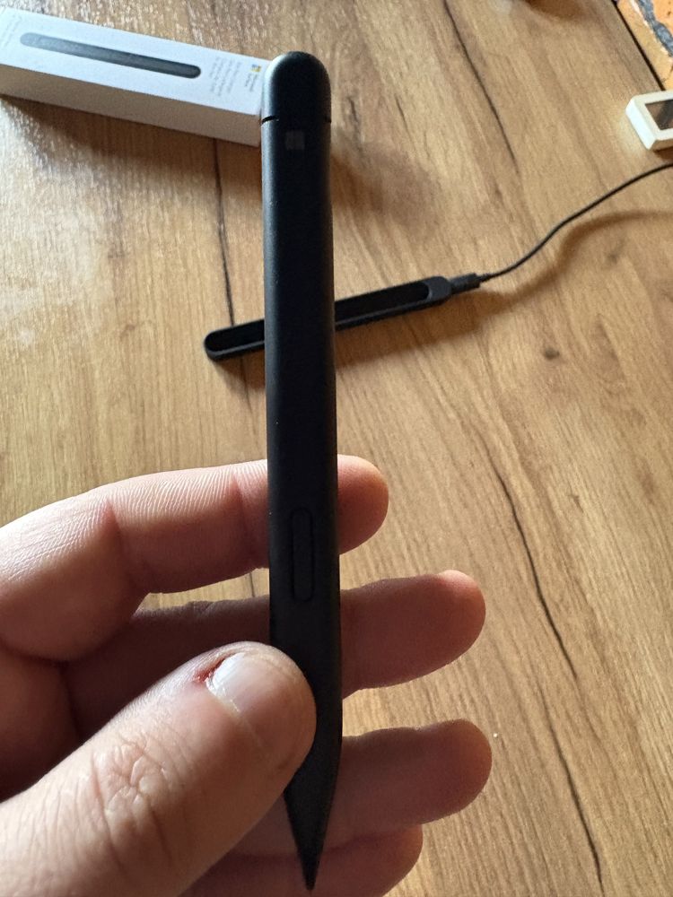 Surface pen slim 2 + charger