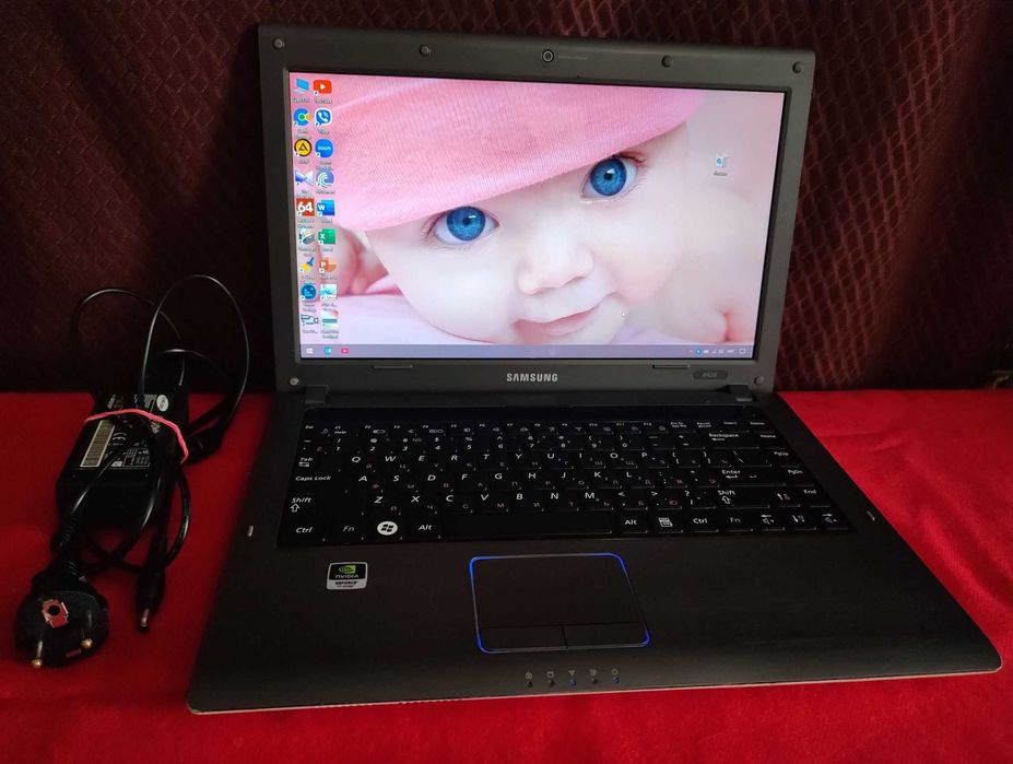 Samsung R428, 8Гб/HDD 320ГБ/nVIDIA/Windows 10
