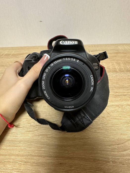 Продам фотоапарат Canon EOS 600D + два об’єктиви (18–55mm та 50mm)