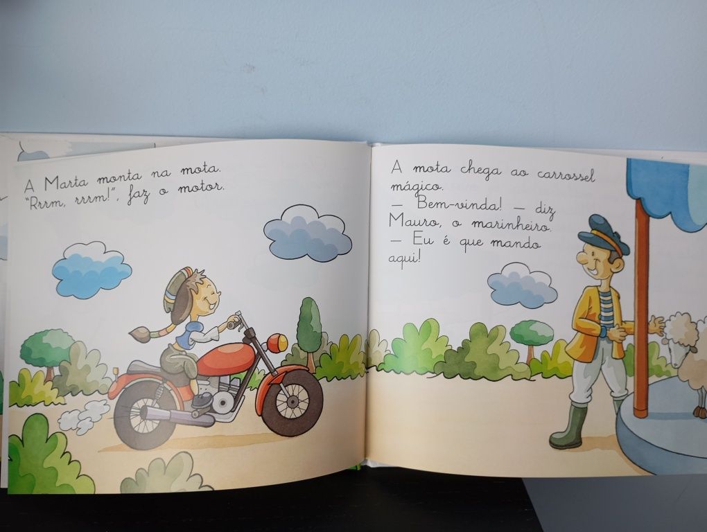 Livro M de Marta