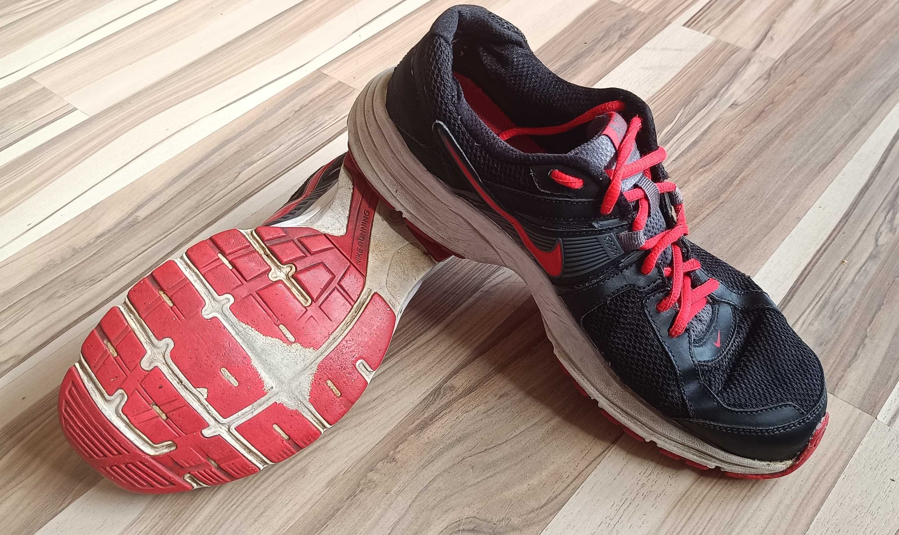 Кросівки чоловічі Nike