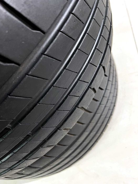 Pneus Bridgestone Potenza S005 - 225/40/18 - Excelentes
