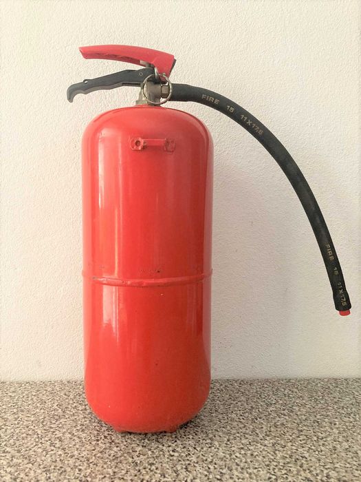 Extintor Pó Quimico Seco - 6Kg