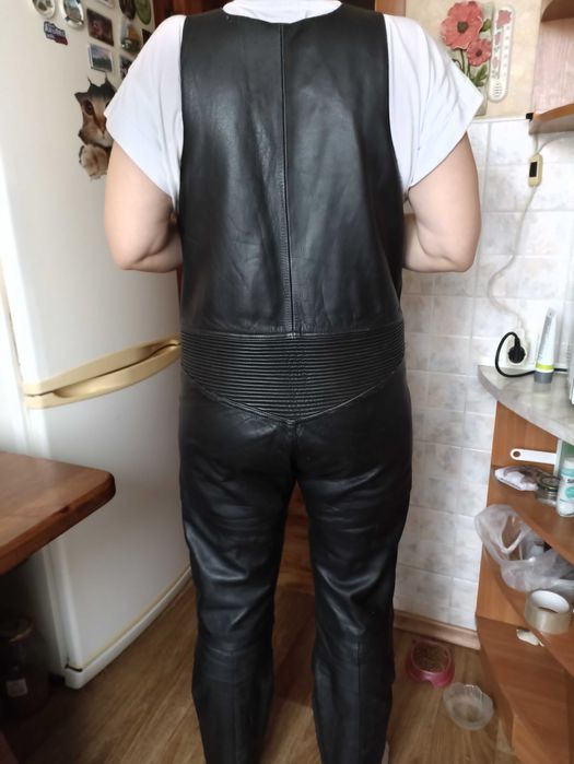 Чоловічий цілісний шкіряний мотокомбінезон ASHMAN 56 розмір XXL UK 36