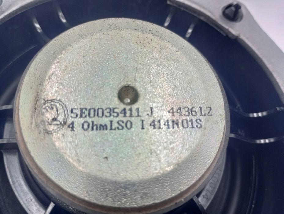 Głośnik Przedni Tylny Drzwi Skoda Octavia 3 5E0035411J