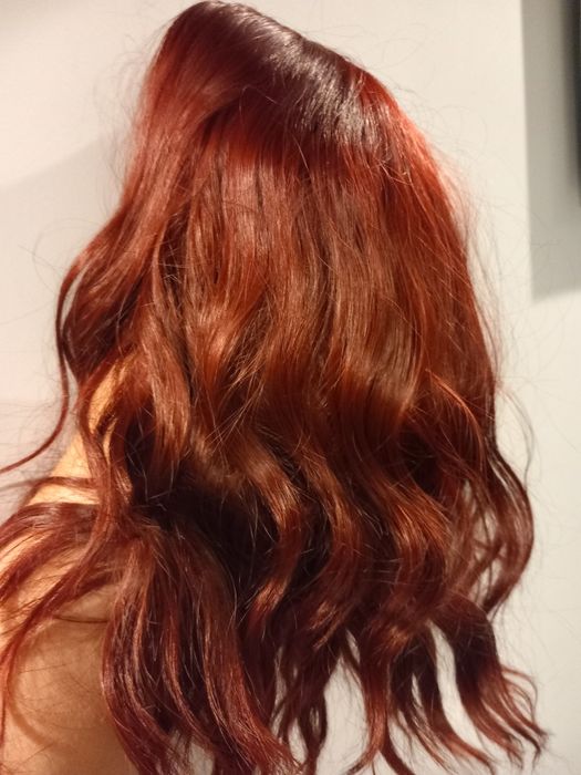 Peruka syntetyczna Krótkie faliste kręcone czerwona