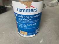 Remmers lakier do schodów i parkietów