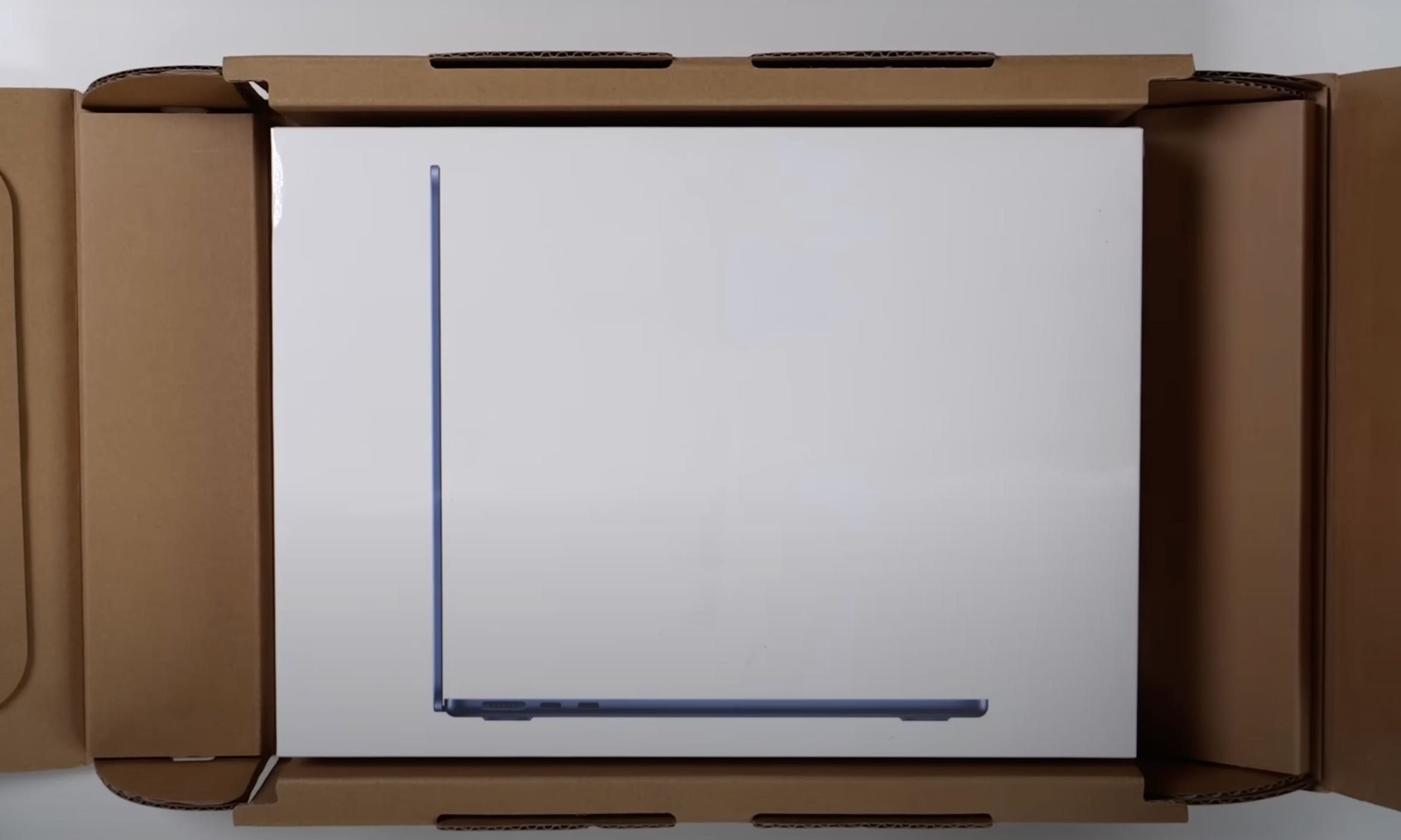 APPLE MacBook Air 13.6'' M2 NOWY na gwarancji