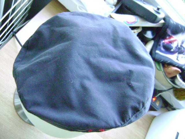 Starocie z PRL - Moda = Beret kubański rozmiar 56-57 cm TANIO