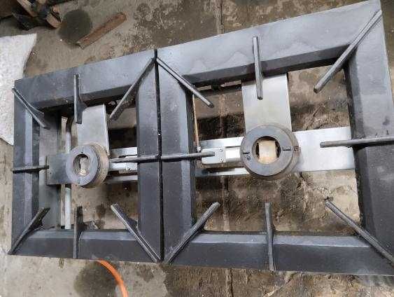 Piecyk gazowy dwupalnikowy gastronomiczny