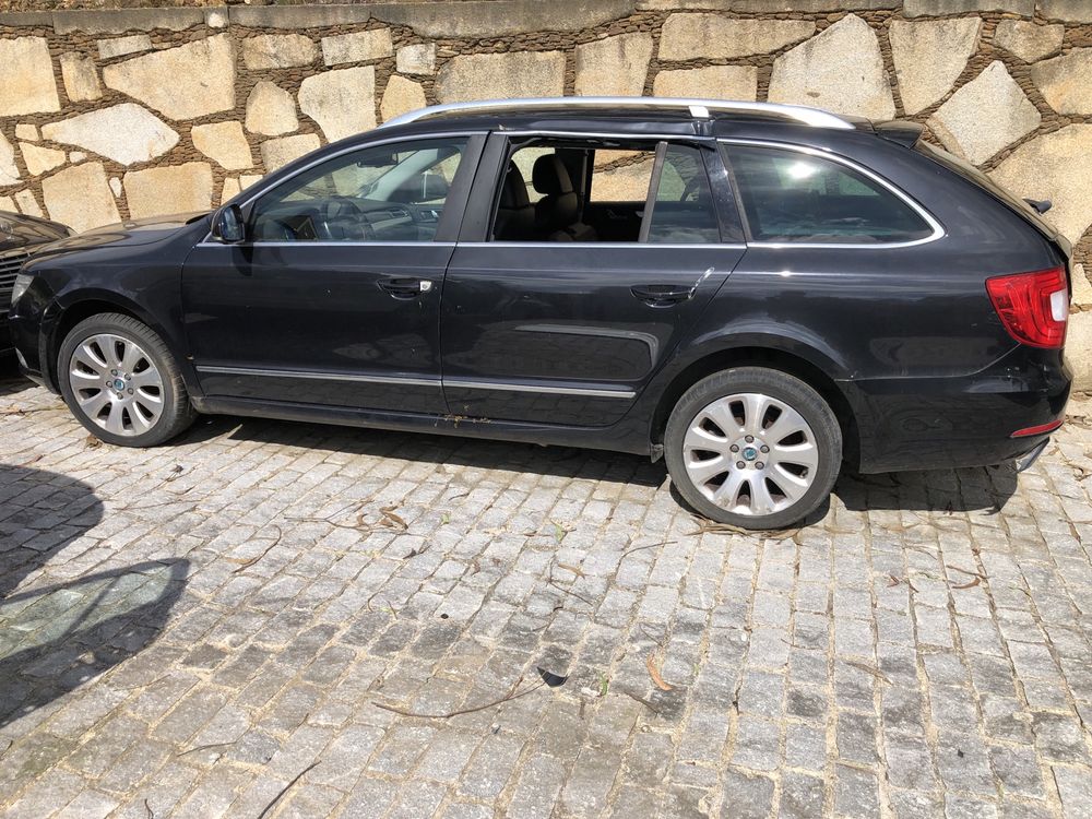 Skoda superb para peças