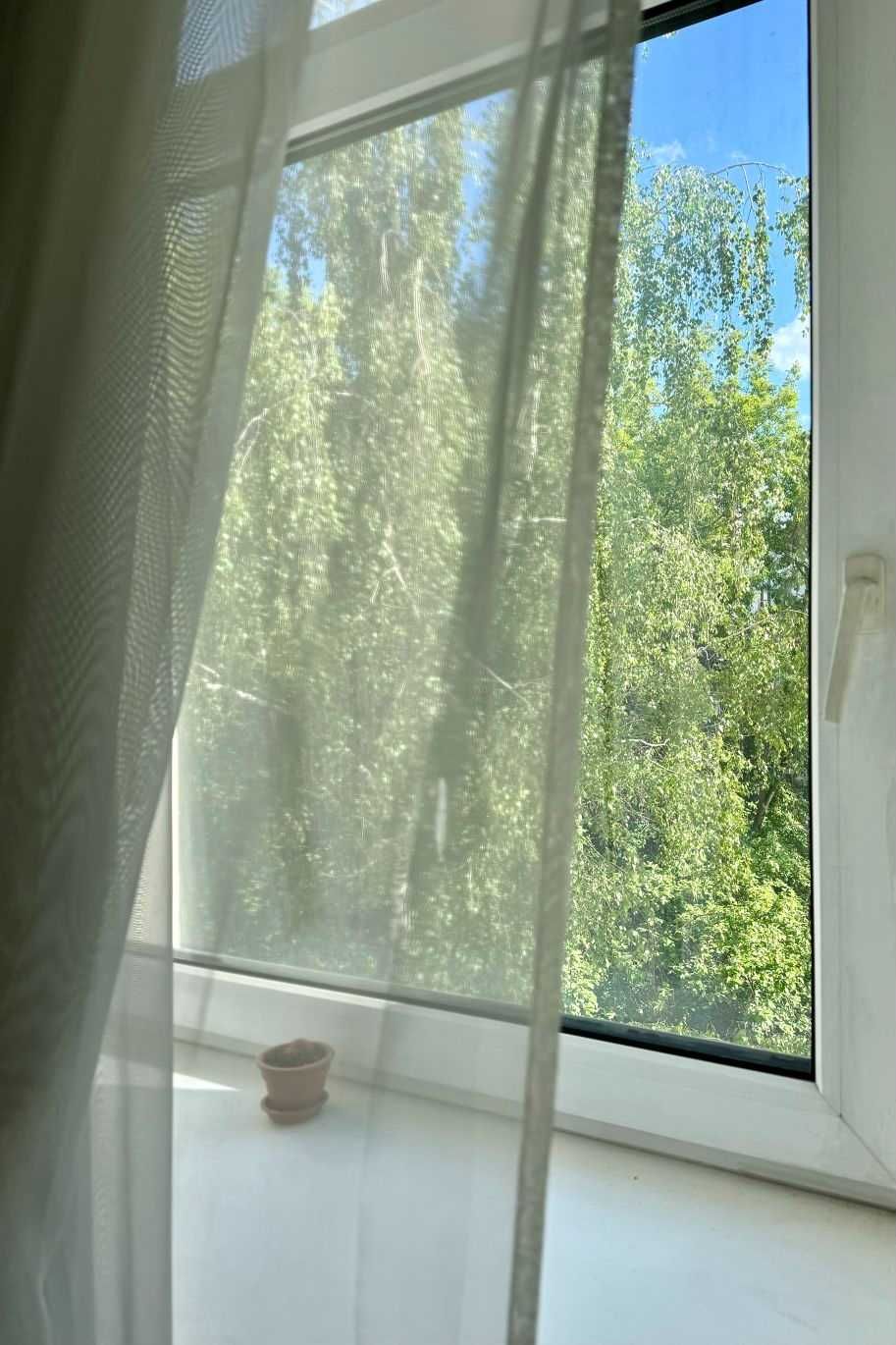 Здам без комісії трикімнатну у центрі на Скоропадського (Толстого), 25