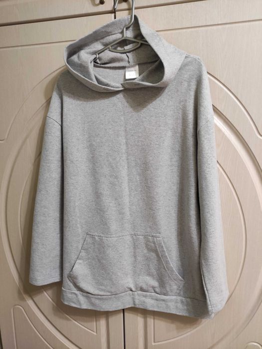 чоловічий світшот з капюшоном на р46-48/L