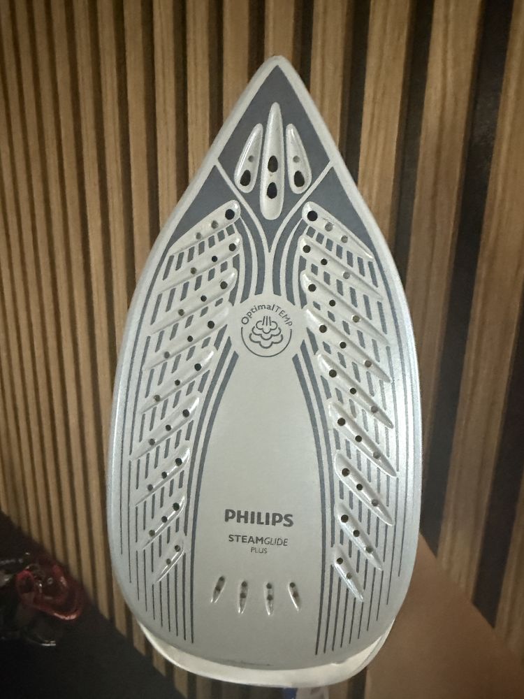 Zelazko z generatorem pary Philips