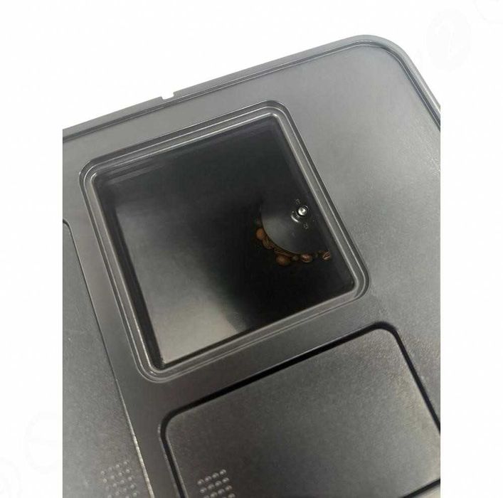 Miele / Міле Кавомашина CM 6350, автомат, сенсор, чорна