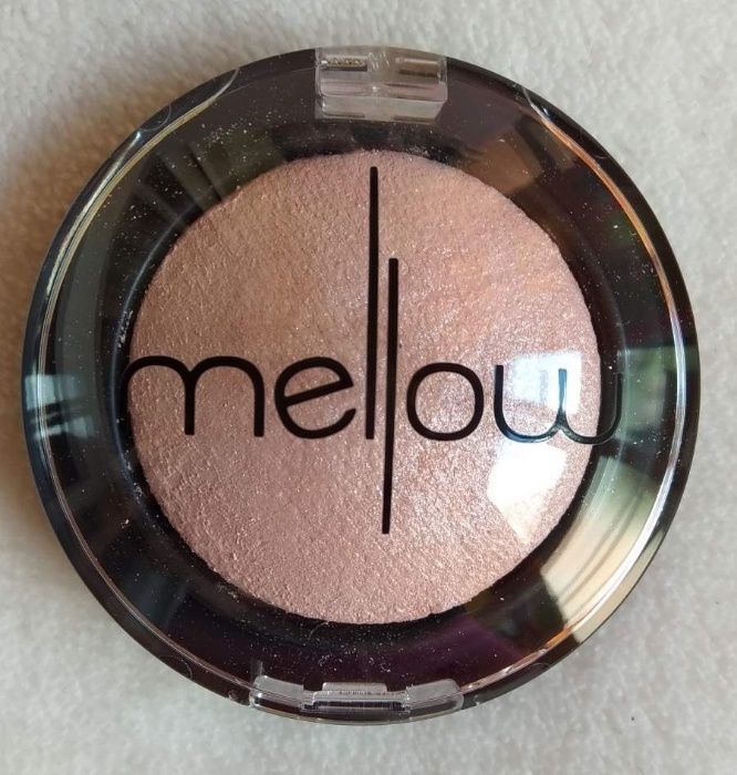 Mellow Cosmetics - Baked Eyeshadow - Peach - NOVO