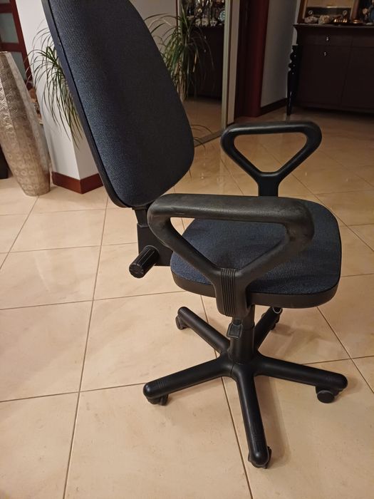 Sprzedam fotel biurowy