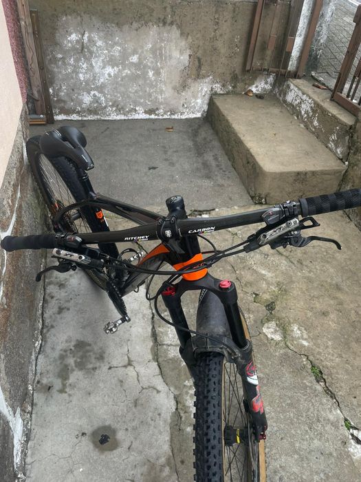 Bicicleta ktm carbono
