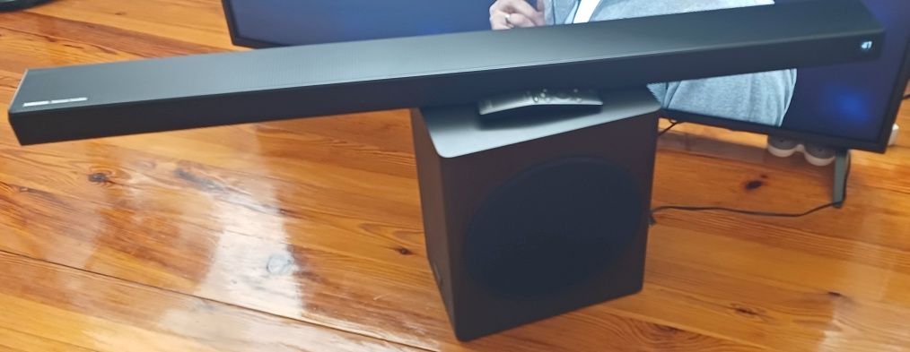 Soundbar Samsung  Harman/Kardon HW-Q60R (Hdmi ARC,Blutooth, USB,Optyk)