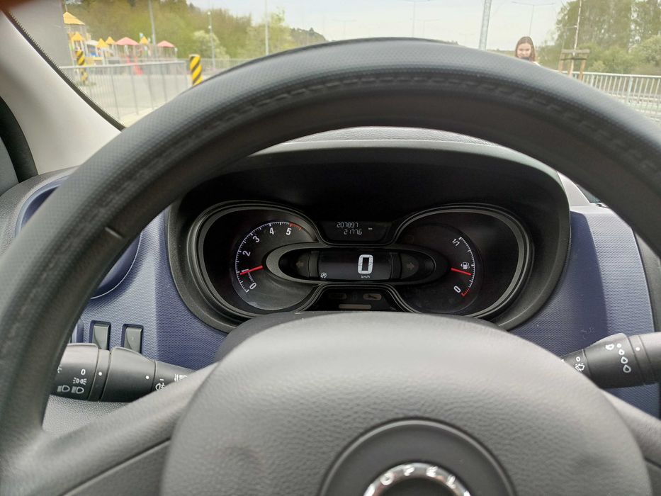 Opel Vivaro blaszak H1 l2