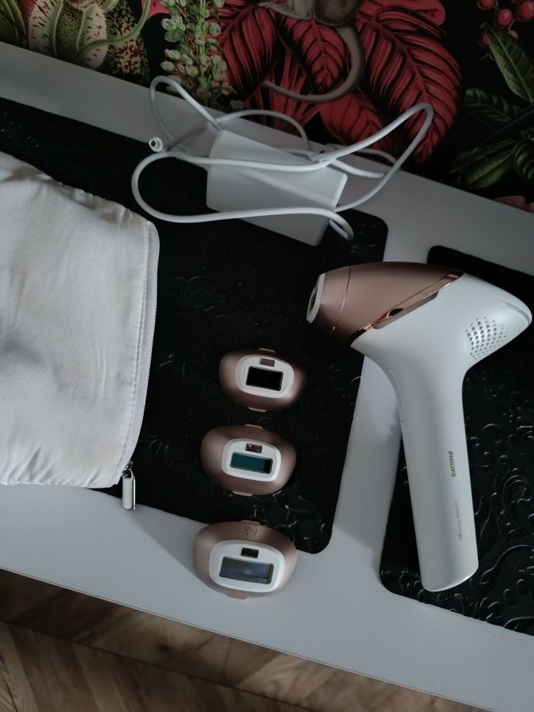 Philips Lumea Prestige depilator laserowy bezprzewodowy