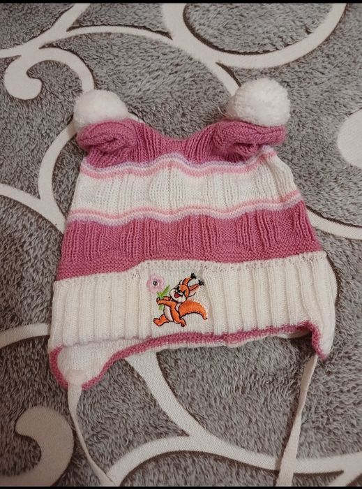 Шапки для дівчинки