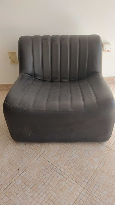 Sofá/Poltrona Lounge em pele sintética - 2 unidades