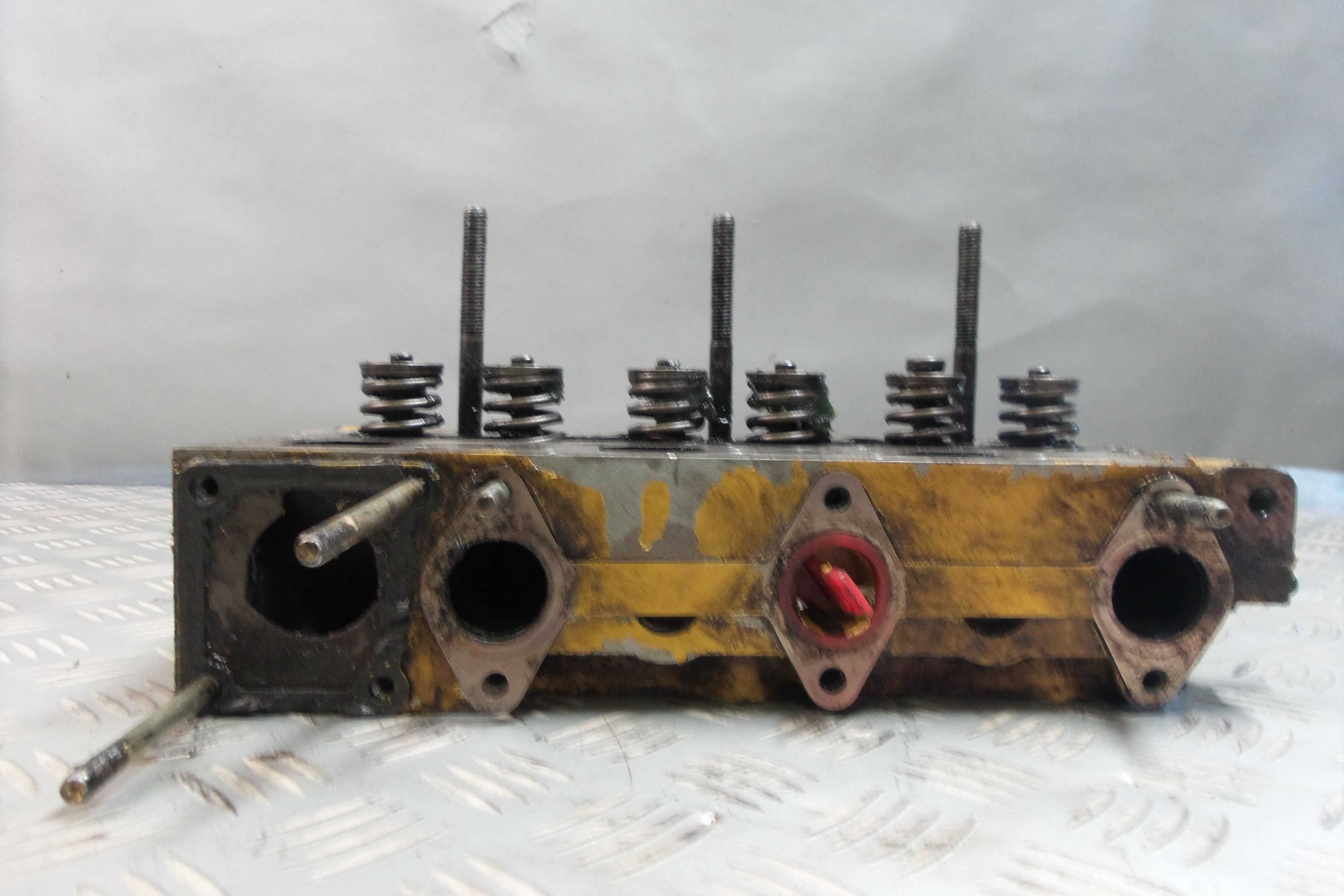 Głowica do silnika Caterpillar C1.1. Cylinder head Cat C1.1
