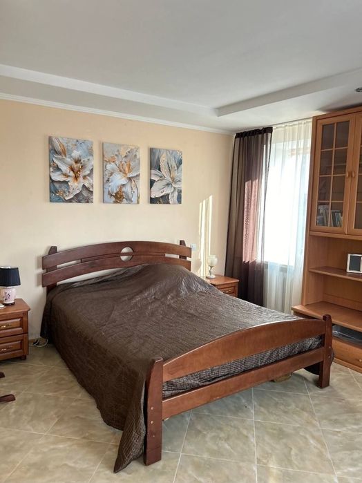 2 кімнатна квартира в центрі