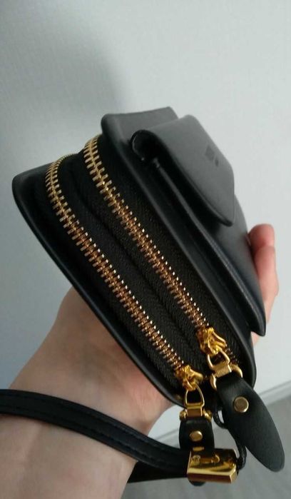 Чоловічий клатч-барсетка з ремінцем на руку