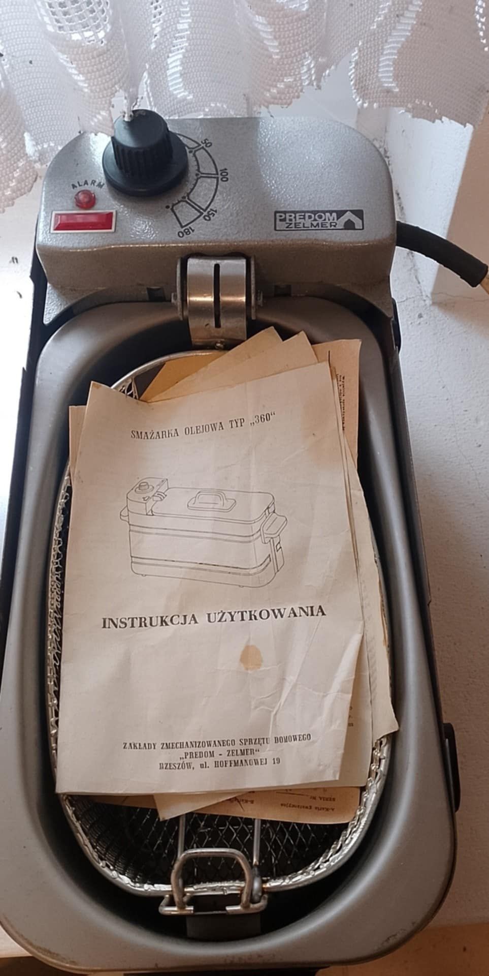 Sprzedam nową frytkownicę