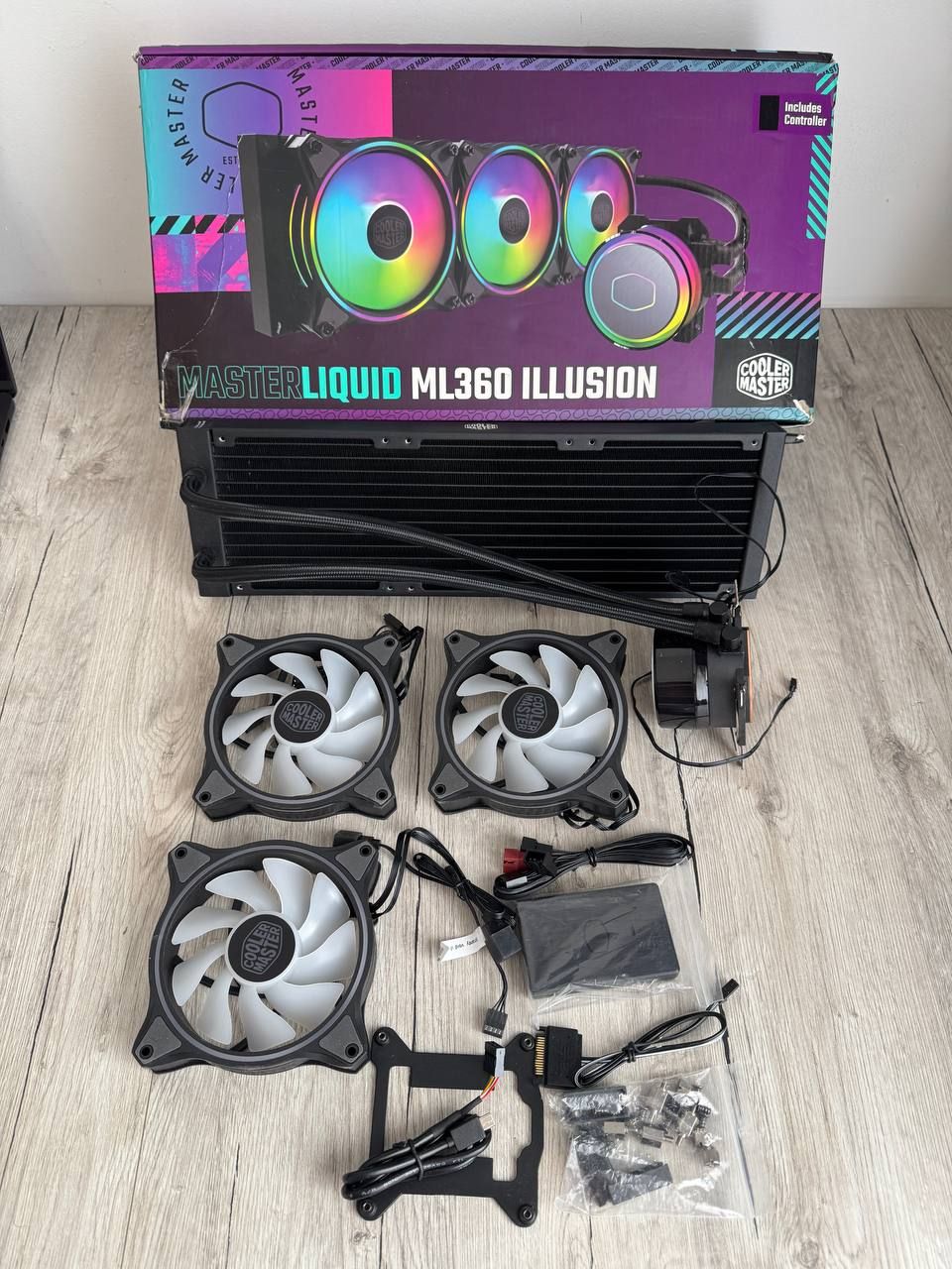 Система рідинного охолодження Cooler Master Liquid ML360 Illusion