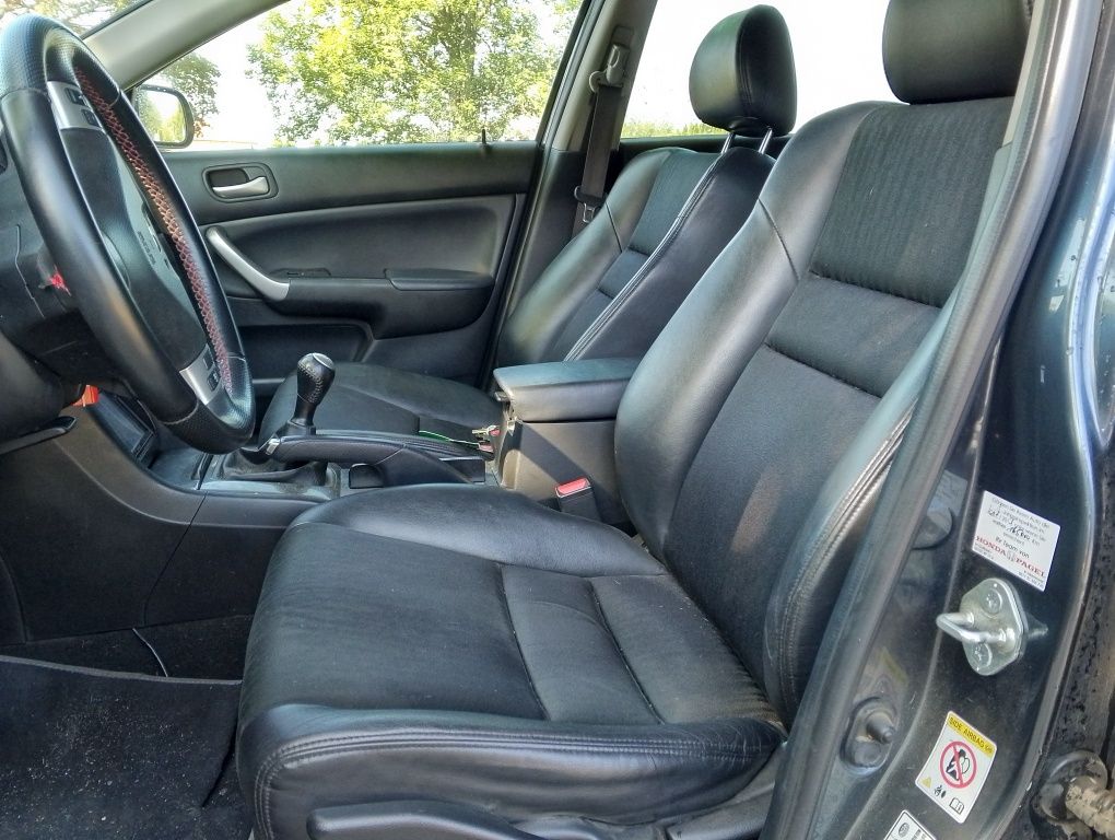 Honda Accord rej Pl.executiv ładna. Bez dziur i rdzy gotowa do drogi.