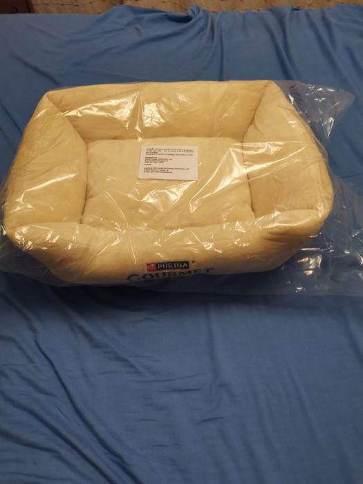 Cama gato ou cão. 40 cêntimetros x 60 cêntimos.