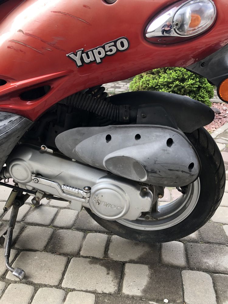 Скутер Kymco Yup50