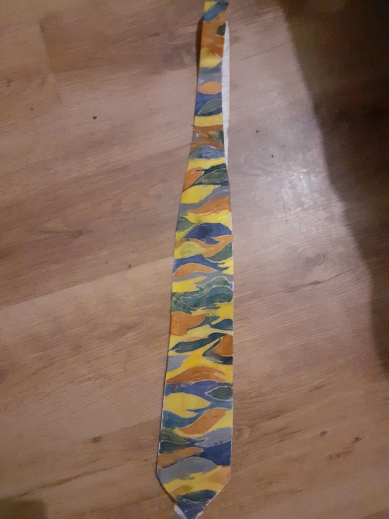 Krawat 100 % silk hand made malowany unikat nowy