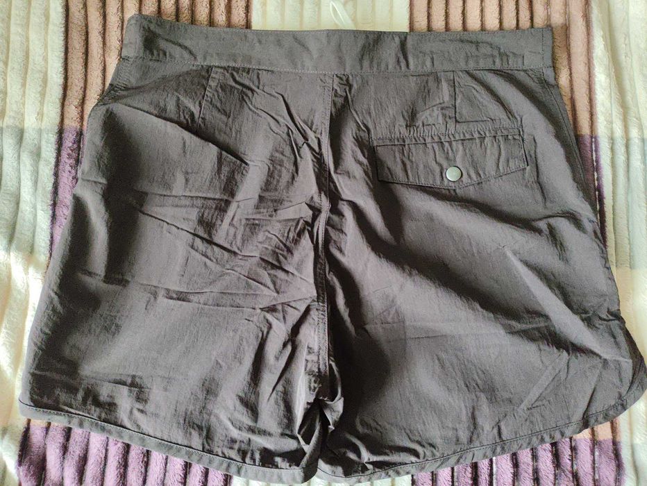 Пляжные шорты H&M однотонные тёмно-коричневые новые