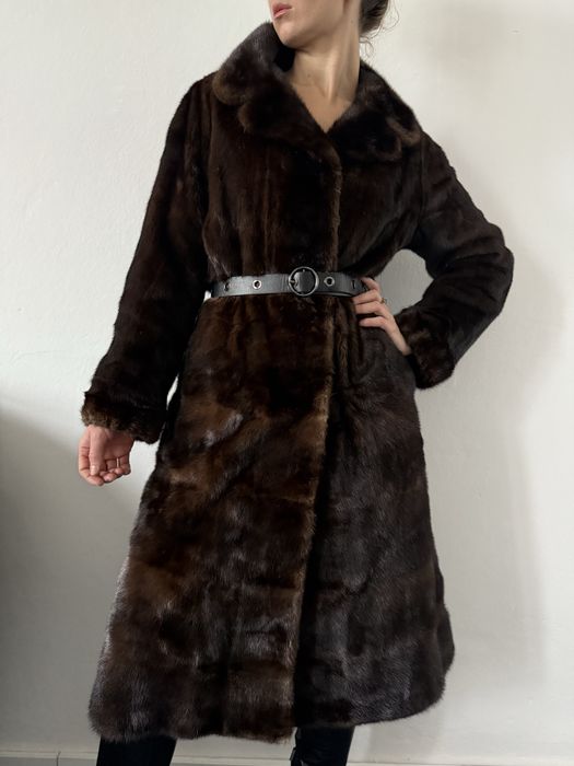 Czekoladowe dlugie futro z norek