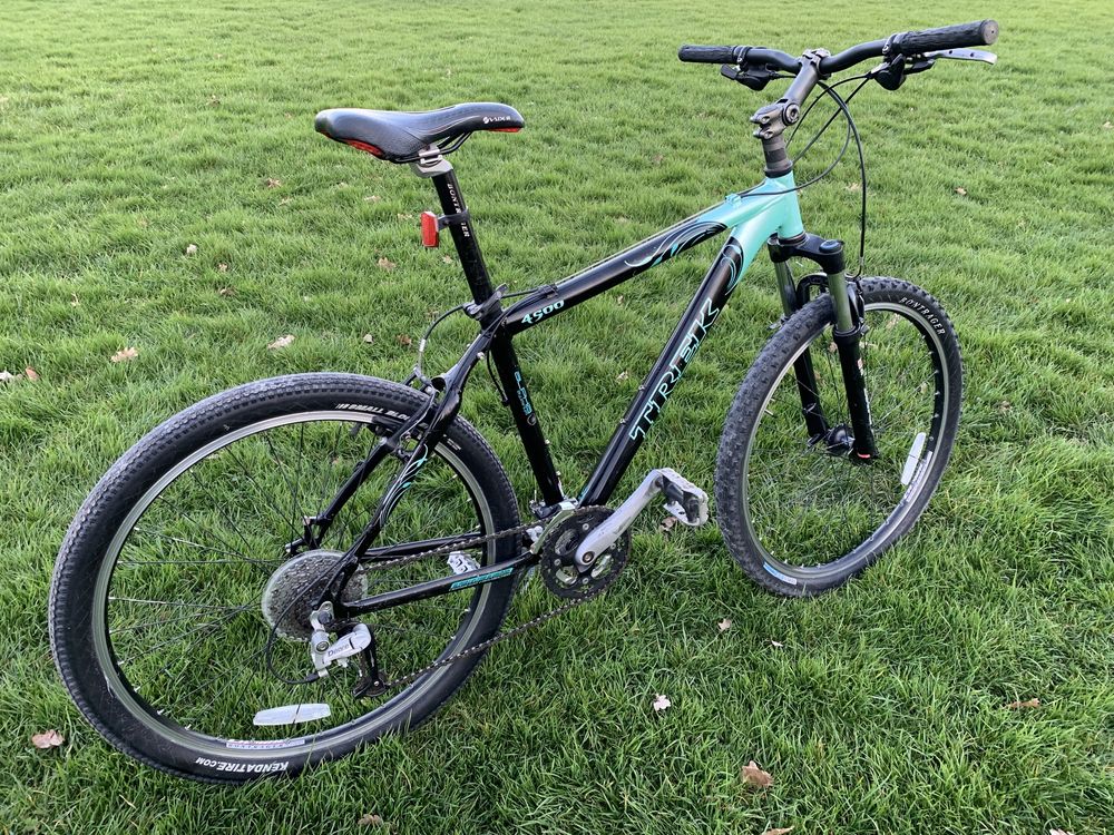 Велосипед гірський • Trek • Deore • Rock Shox