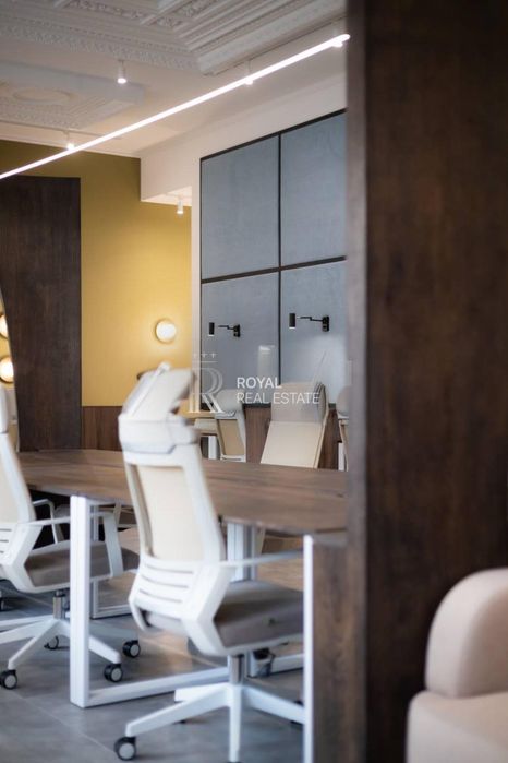 Оренда Офіс 155 м.кв вул. Хмельницького Богдана Центр Сучасний ремонт