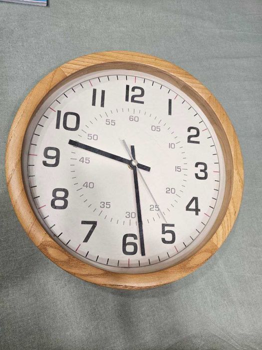Годинник на стіну