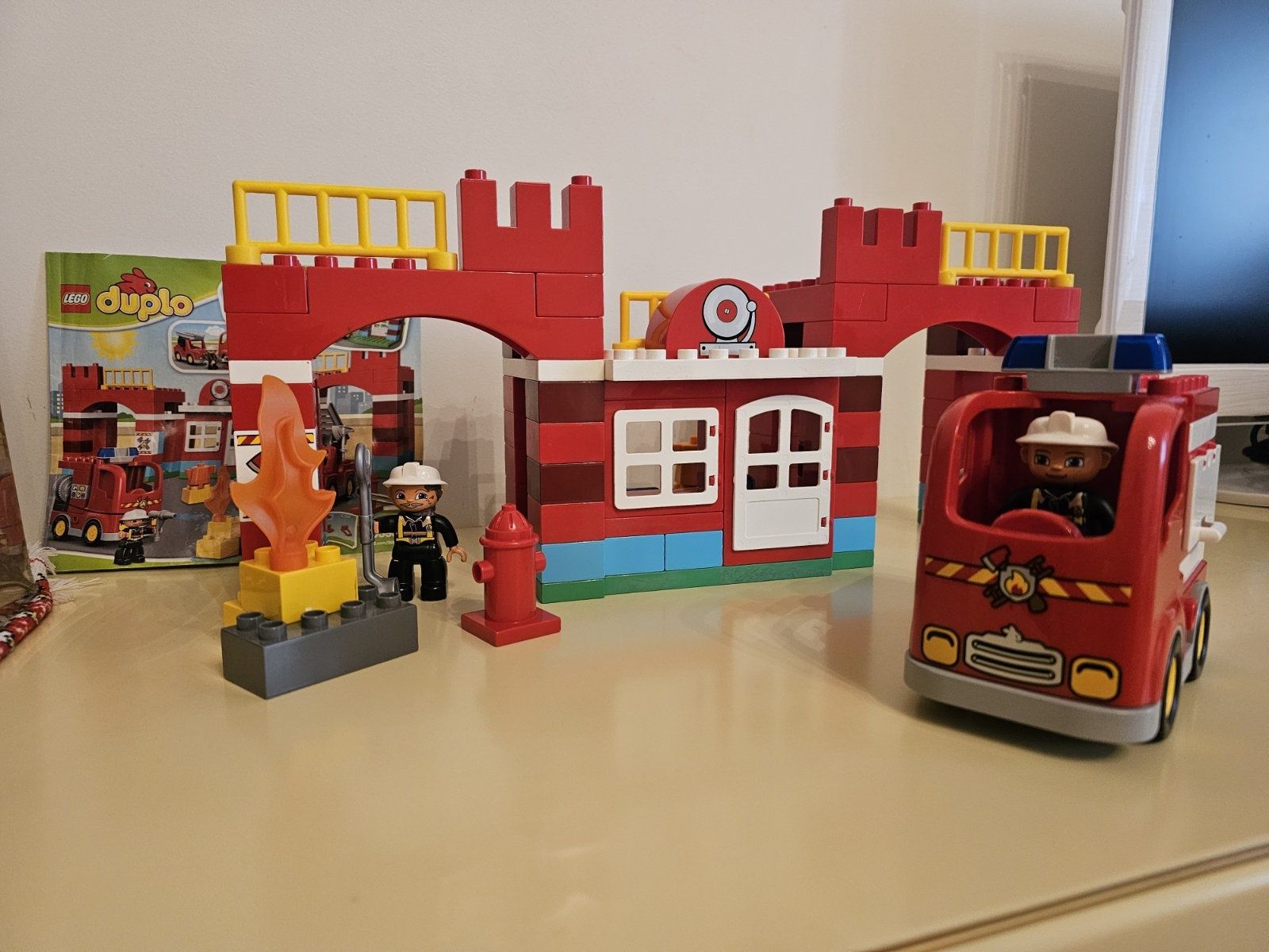 Лего дупло 10593 пожежна станція