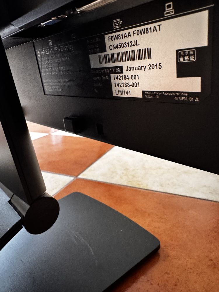Monitor firmy HP 24 cale