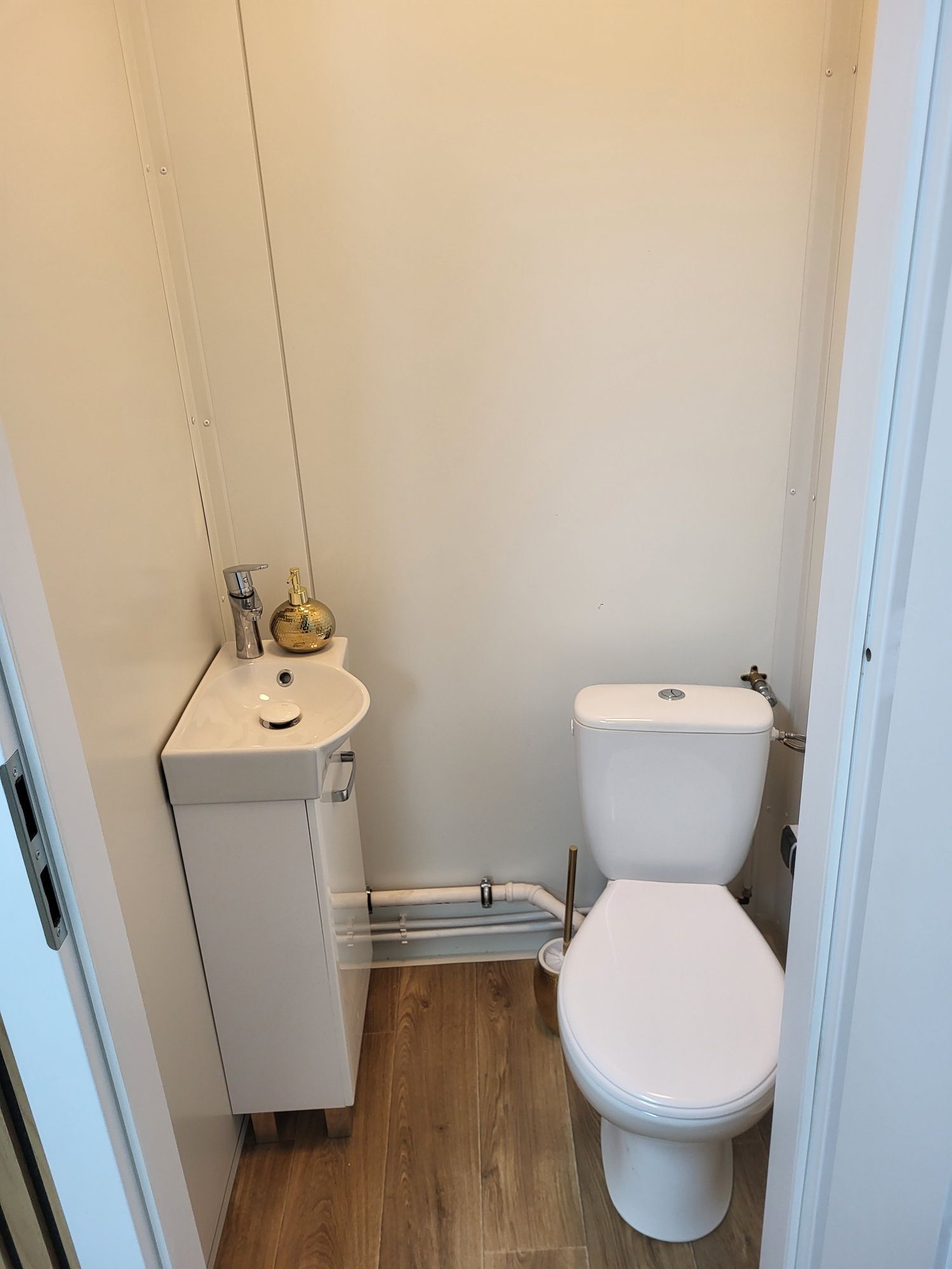 Kontener biurowy  wc