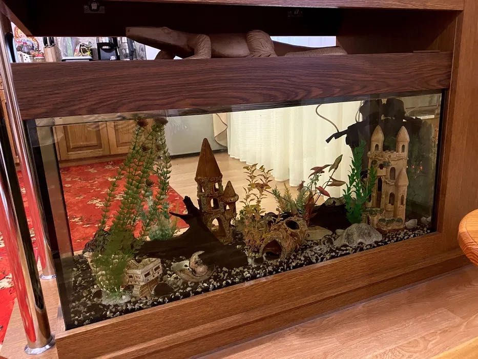 Продается аквариум 300 литров