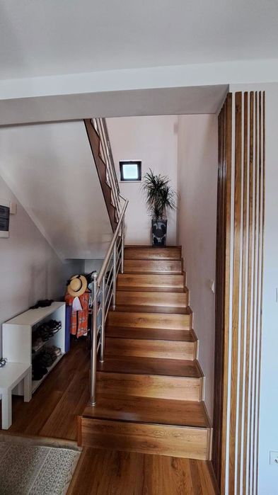 Будинок, м.Бар, Чорногорія